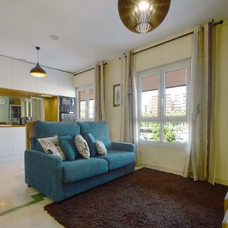 Moderno Apartamento Frente A La Playa Y El Centro Daire Almería Dış mekan fotoğraf
