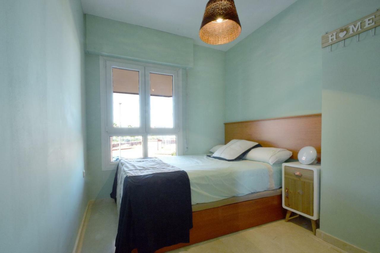 Moderno Apartamento Frente A La Playa Y El Centro Daire Almería Dış mekan fotoğraf
